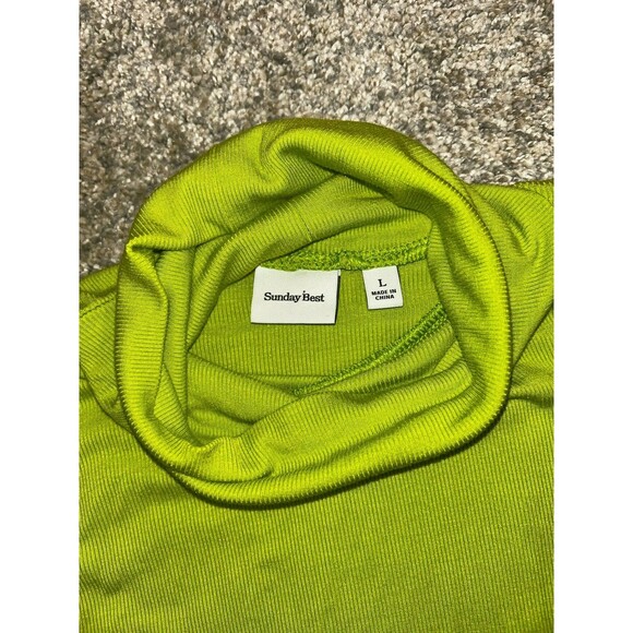 Aritzia Sunday Best Longsleeve Lime Green Turtleneck L Crop Top Sexy - Picture 2 of 8
